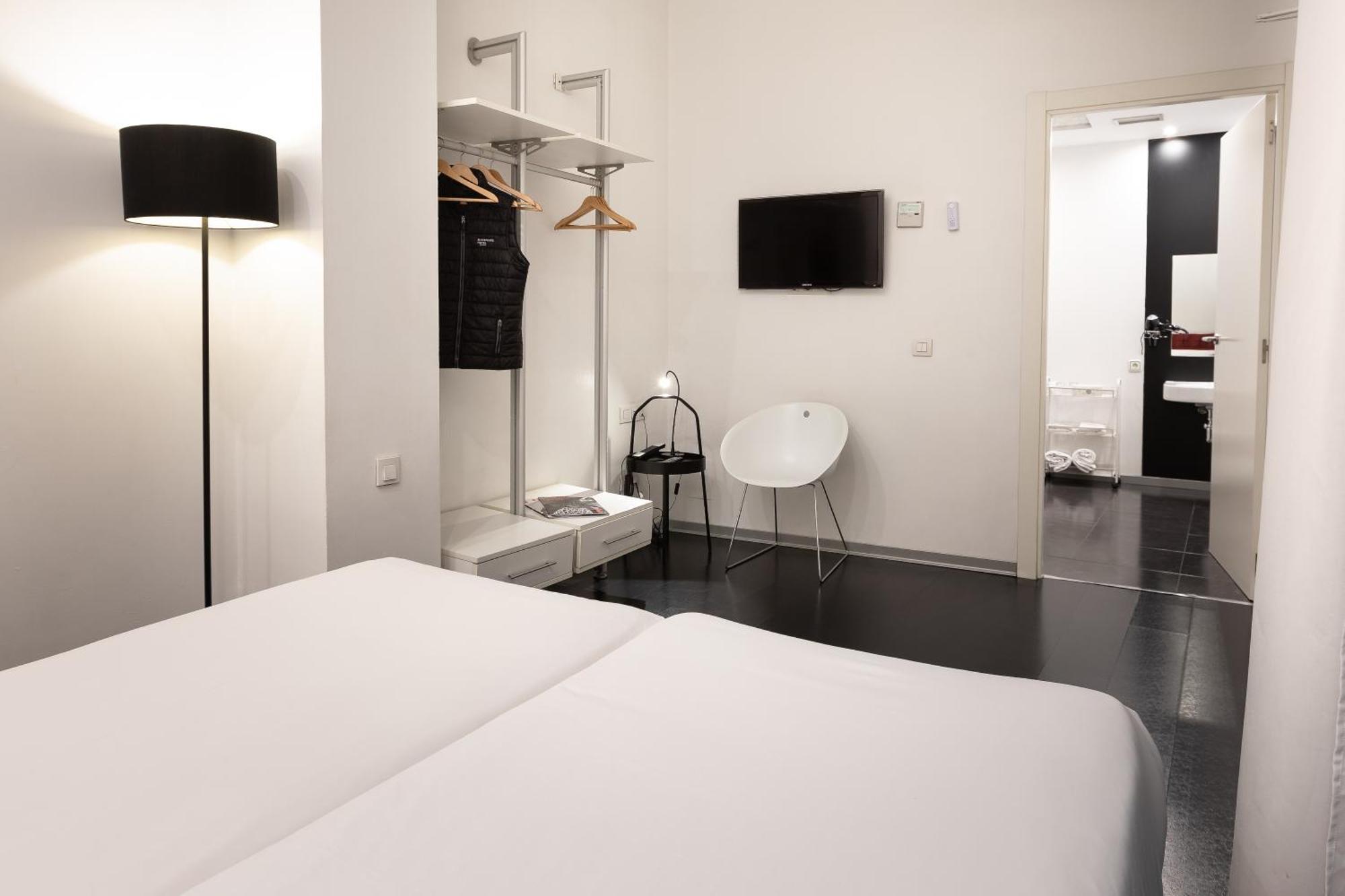 Mayerling Hotel — Photos 1
